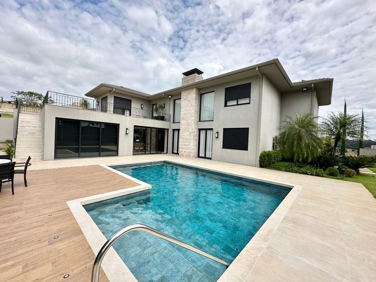 Casa de Condomínio, 4 quartos - Foto 1