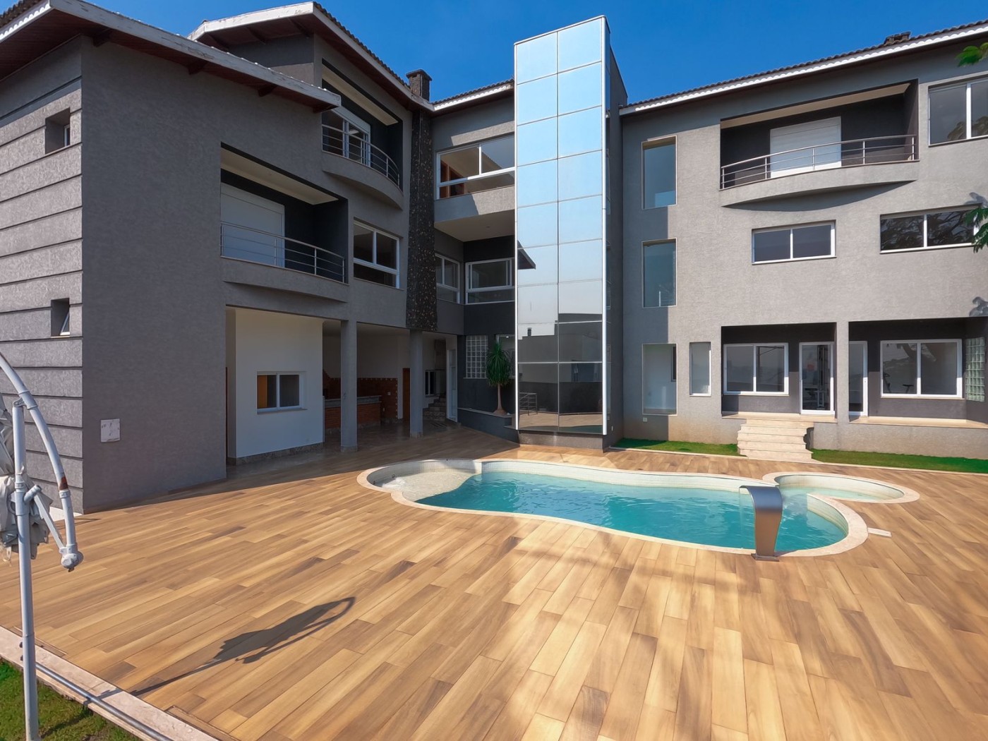 Casa de Condomínio, 6 quartos - Foto 1